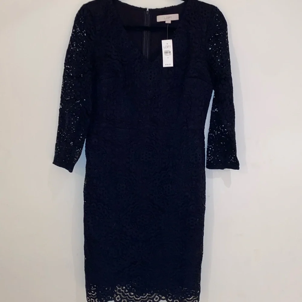 NWT LOFT black lace v-neck 3/4 sheer sleeve dress Sz 4 - Picture 2 of 12